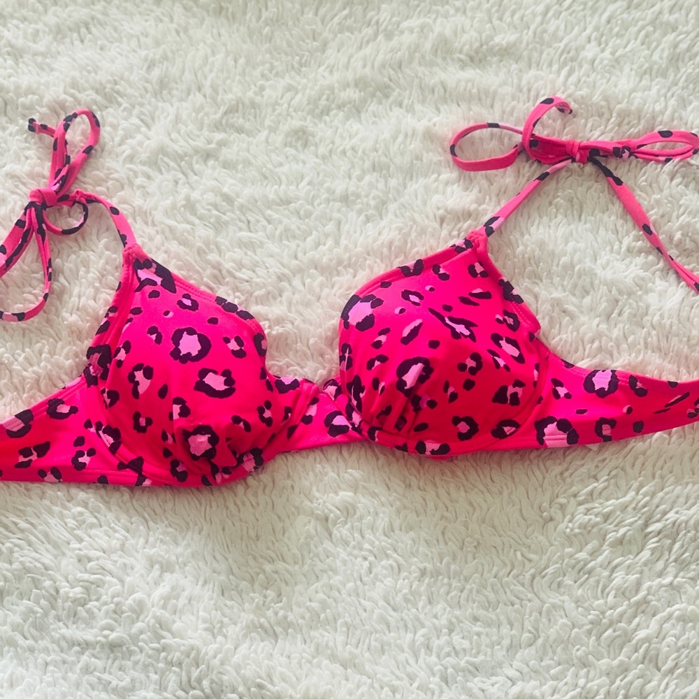Bikini top size L Pink cheetah print